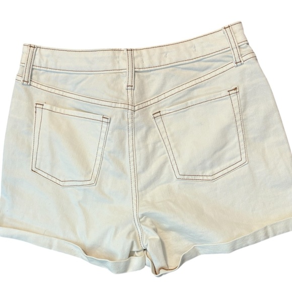 Stitch Detail White Denim Shorts - Picture 2 of 8